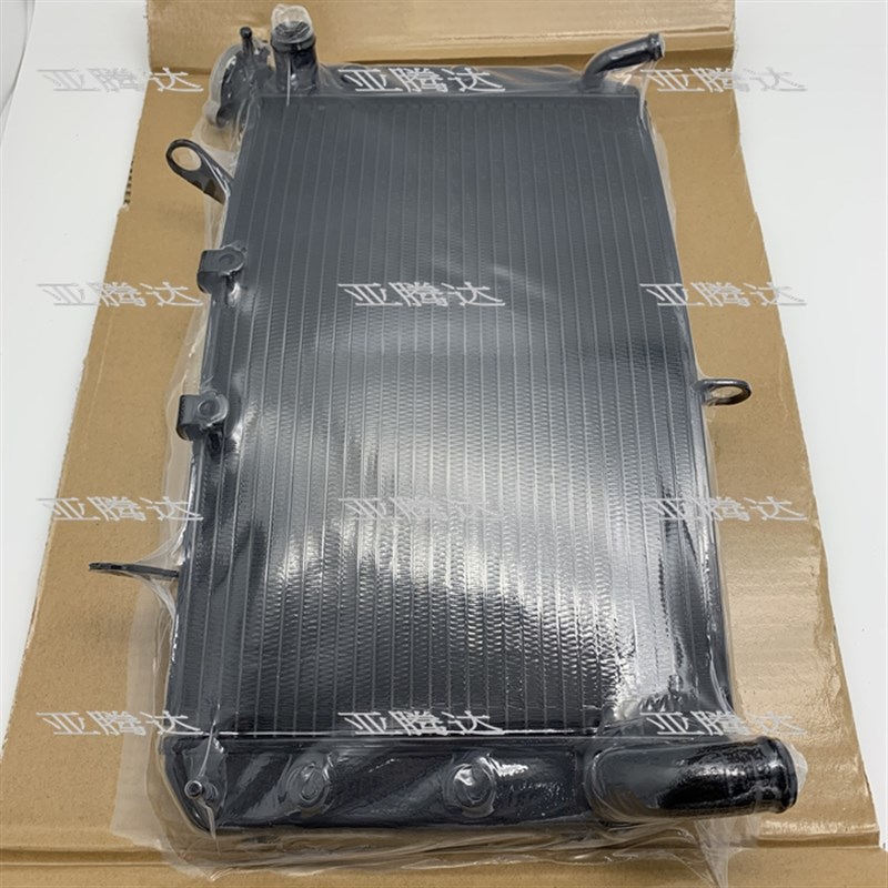 适用于 FZ8 11-13年 FZ1S FZ1N 06-12年 水箱总成 散热器 水冷器