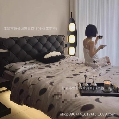 床单套罩意式黑色皮床悬浮主卧床轻奢双人床端大气拉扣极简床床其