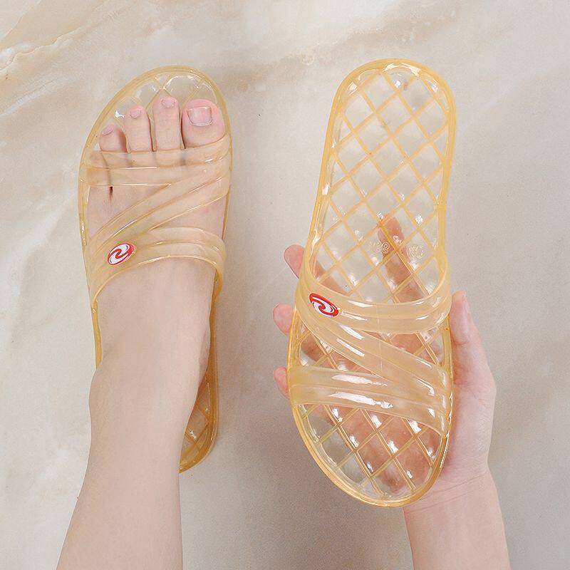 夏季女浴室老式软底中老