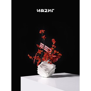 小只 样板间售楼处酒店洽谈区小 现代红色系陶瓷艺器