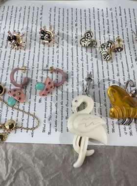 C家马车家尾货处理 外贸出口单 米奇手链米奇耳钉天鹅不对称耳钉