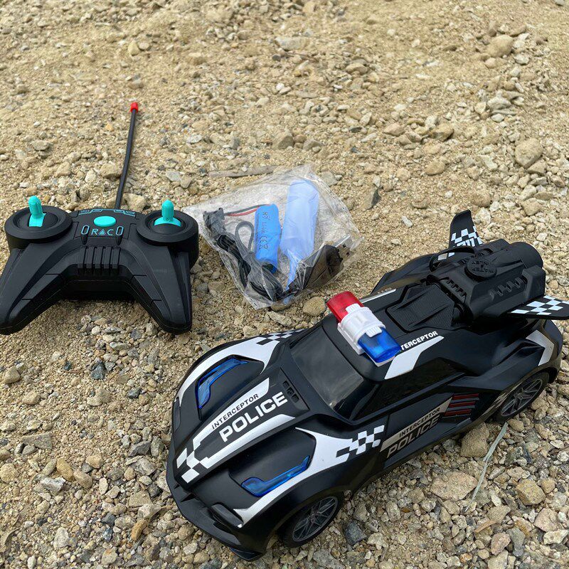 新款男孩遥控警车能充电动会喷雾儿童遥控警车汽车小孩