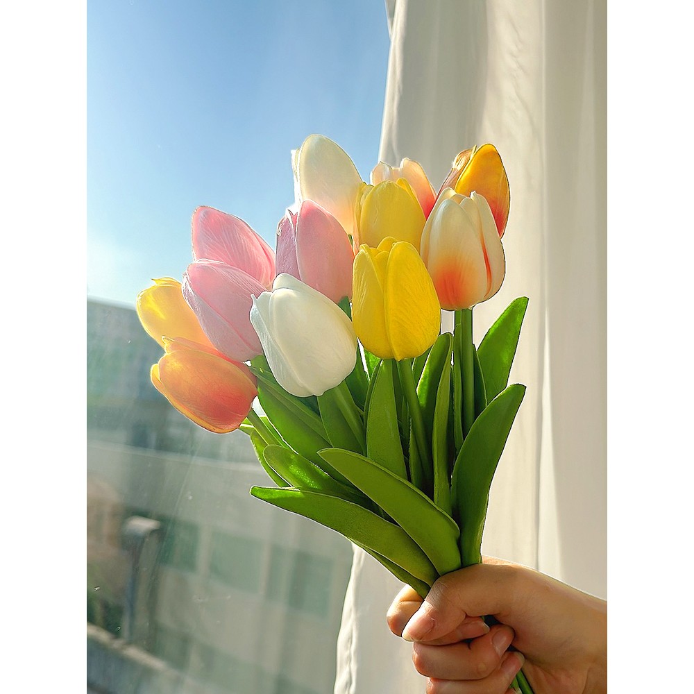 郁金香假花仿真花粉色ins风客厅书桌面插花摆件白色花束拍摄道具