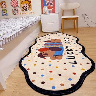 爱卡通小狗床边地毯异形卧室仿羊绒规则防水冬季房间装饰地垫