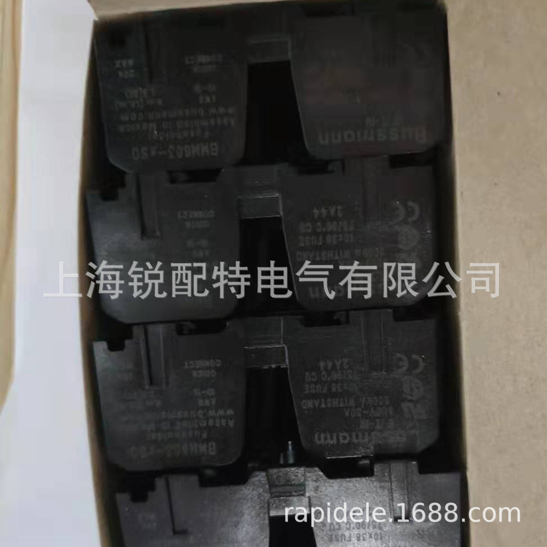 bussmann保险丝座BMM60600V30A