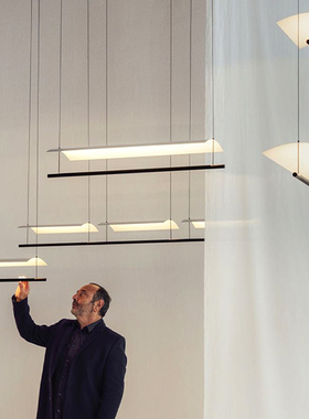 西班牙nol Lin吊灯极简长条岛台灯办公室前台吧台灯