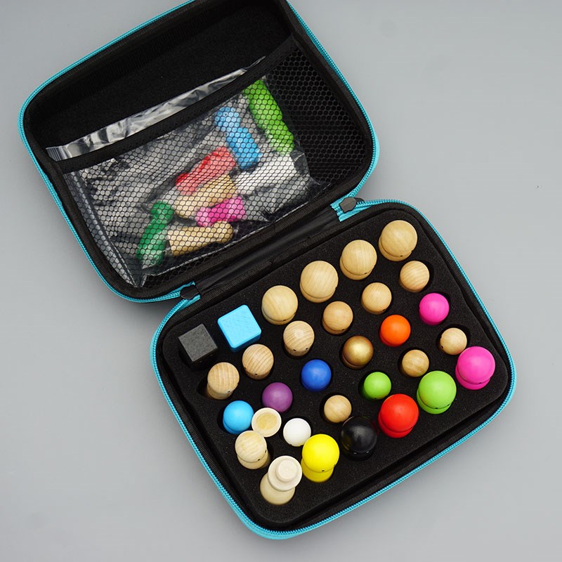 家排小物件格板系统排列彩色人偶实木木偶心理咨询意象道具教具