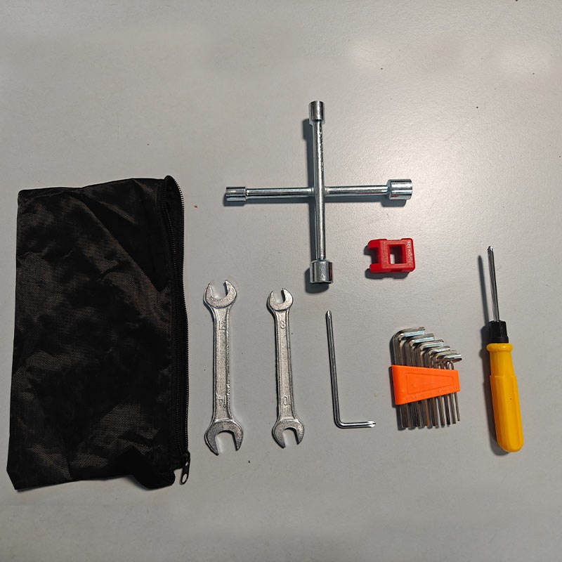 电动车随车工具包维修安装套筒扳手螺丝刀内六角套住拆卸修理