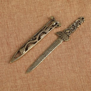 铜剑挂件腰饰黄铜雕精美面纹剑手把件小铜剑挂件铜杂件古玩铜器