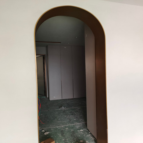 门极窄圆弧拱形包边一体成型黑钛哑光垭口弧形拉弯折弯