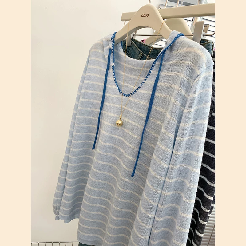 蓝条纹宽松连帽针织衣大码