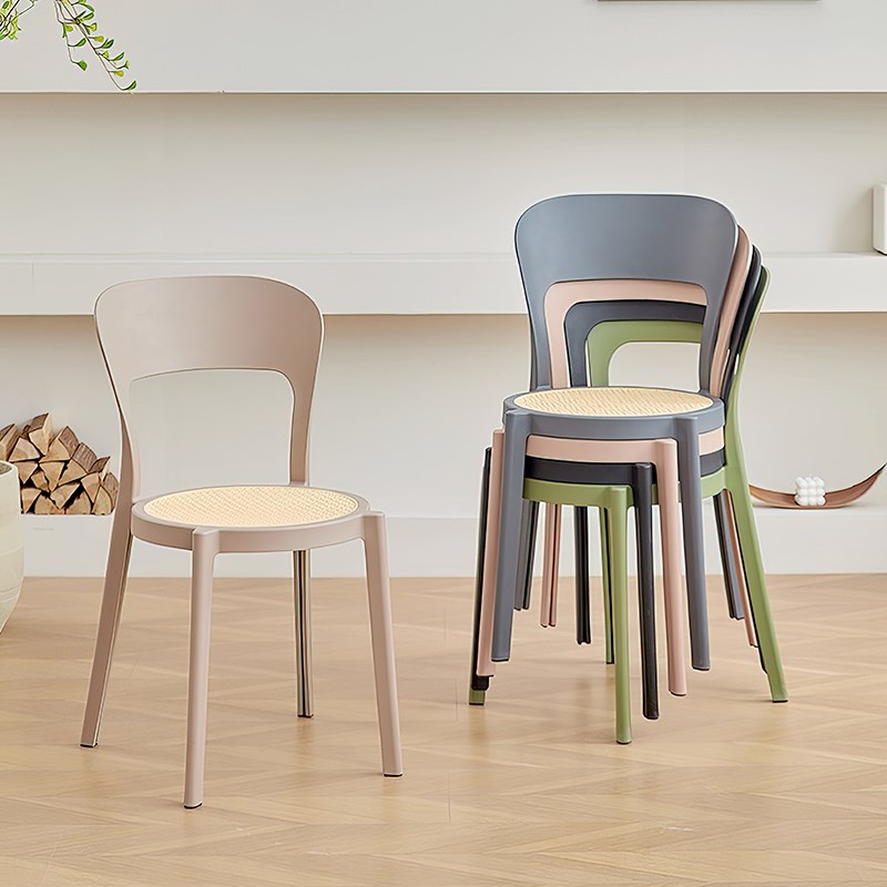 黑色彩色塑料椅子商用小型小巧靠背椅dining chir家用简欧餐椅