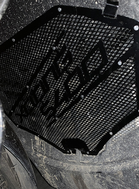 适用光阳赛艇IING  年改装水箱网护罩水箱保护罩散热