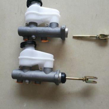 富路老年代步车三轮四轮刹车总泵油刹总泵