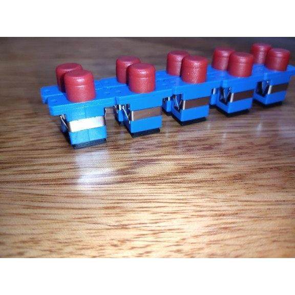 光纤耦合器FC-SC光纤法兰盘方转圆头适配器fc-sc转接头电信级连接