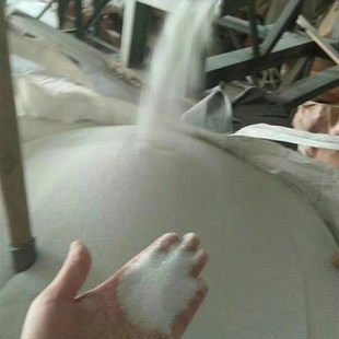 喷砂机玻璃砂工业玻璃砂 玻璃微珠喷砂磨料耗材除锈抛光玻璃微珠