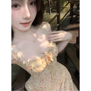 jijilulu积极璐 仲夏少女 碎花吊带连衣裙宽松设计感甜美少女风