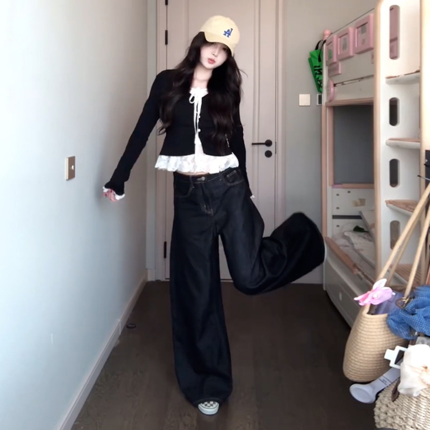 假两件蕾丝拼接长袖t恤女2025新款早秋季韩系穿搭高级感chic上衣