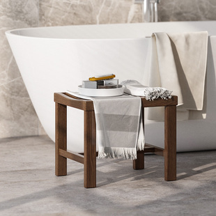 全实木浴室凳家用洗澡儿童老人防水小凳子卫生间防滑防腐方形板凳