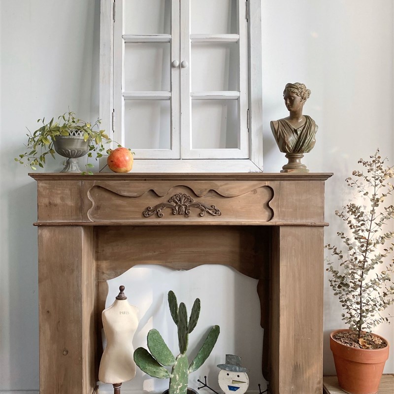 实木木质复古做旧窗框旧窗户老窗户店铺摄影道具可挂墙装镜片玻璃