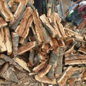 壁炉木柴枣木劈柴取暖柴烧烤柴火烧火果木木材硬木地锅鸡干柴