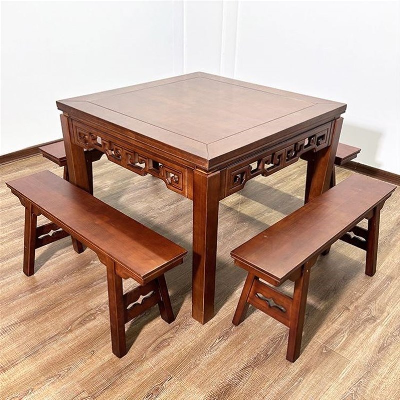 八仙桌实木方桌子客厅家用农村中堂老式实木餐桌饭店正方形桌。