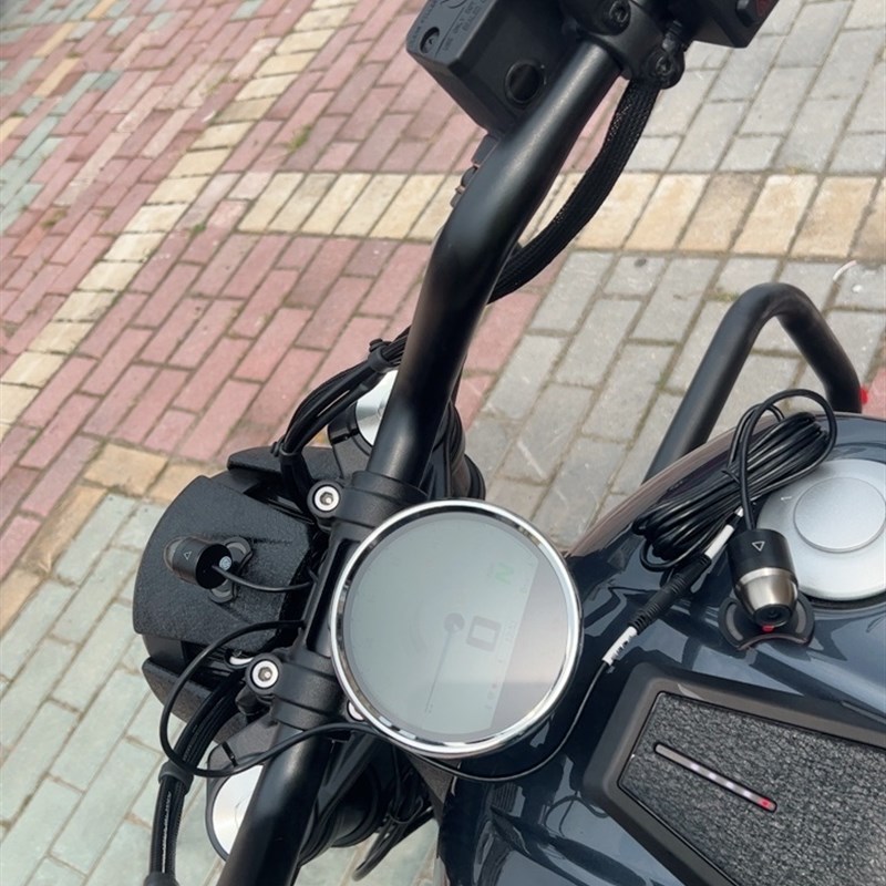 思骑科技圆形仪表车机TR00CM000黑旗0闪00金属装饰圈改装