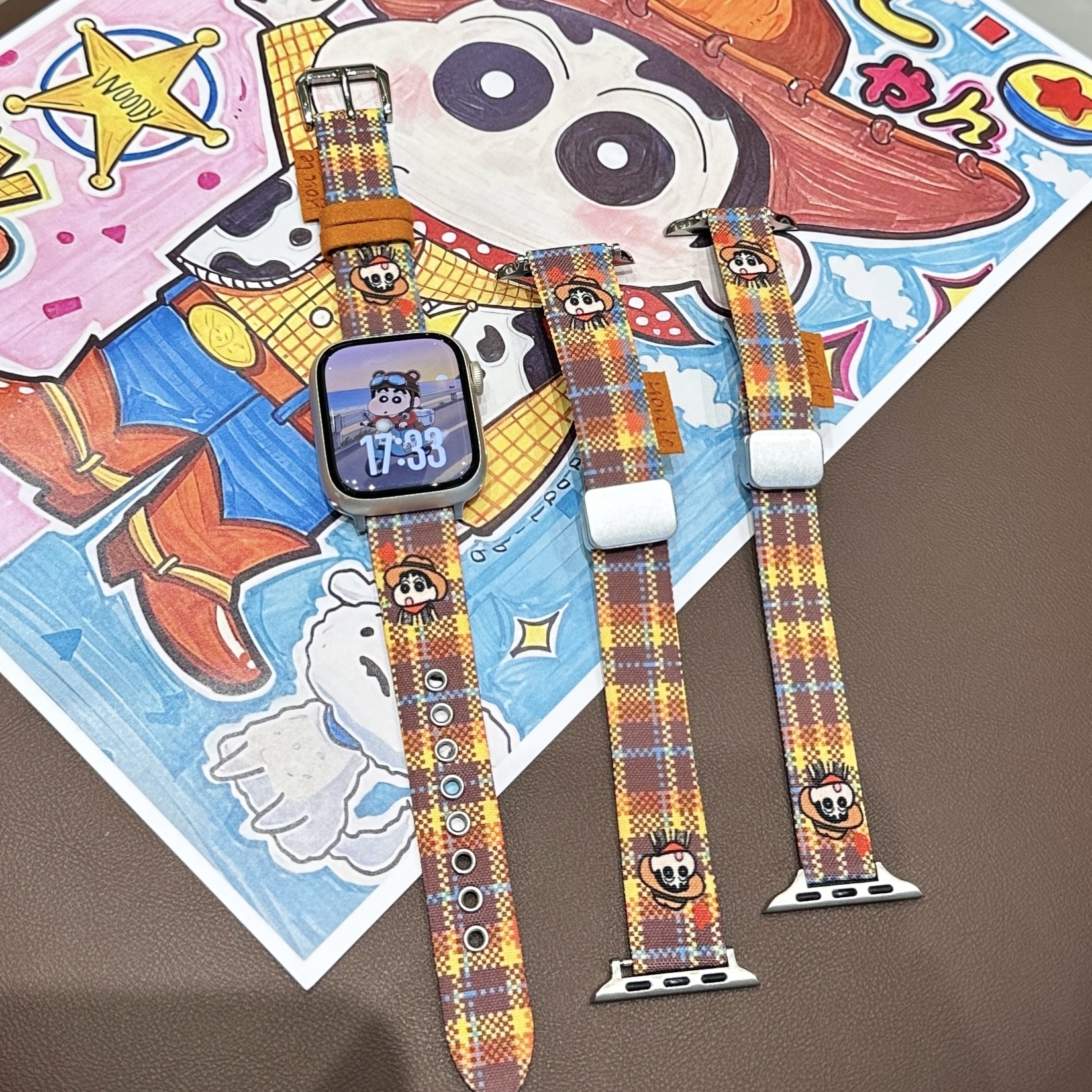 适用于苹果手表蜡笔小新卡通表带