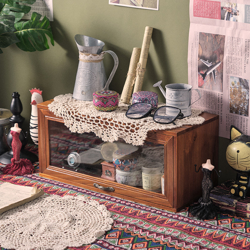 复古实木茶杯玻i璃收纳柜木质香水化妆品桌面整理盒防尘手办展示