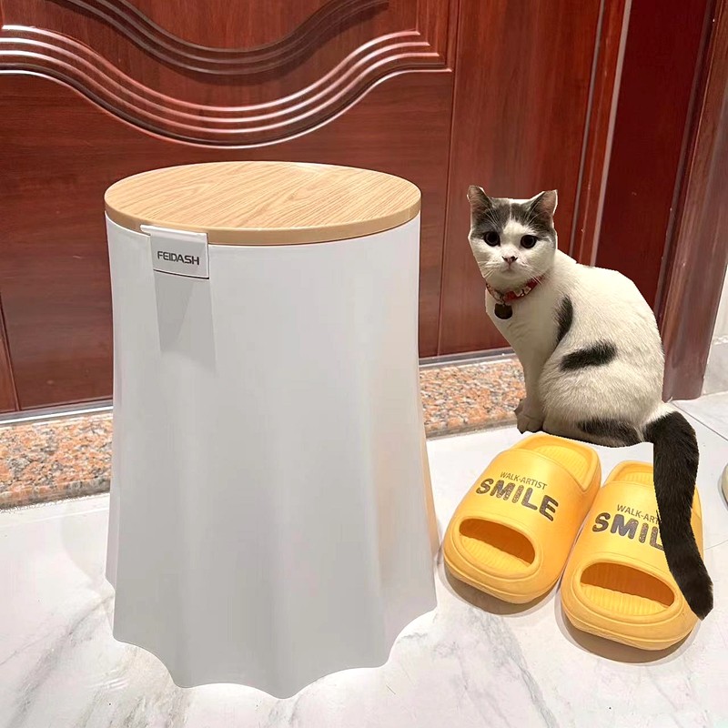 日系文艺垃圾桶宽底防宠物翻防狗防猫扒客厅卧室翻盖防打翻垃圾桶,家庭/个人清洁工具,垃圾桶,淘宝优惠券,粉丝福利购,淘宝优惠卷