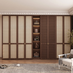 卧室中古风到顶衣橱衣帽间定制级感骨骼线藤编门大柜子