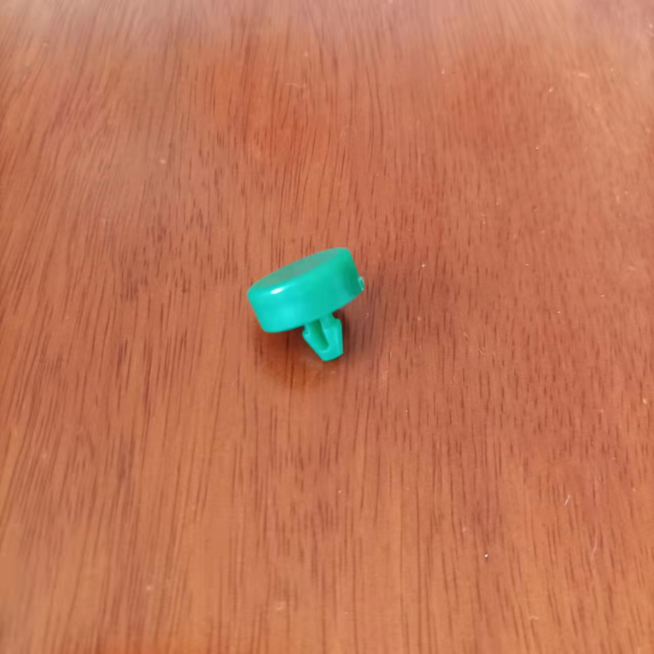 适配 奔腾B70B50X80B30B90T77T55T99煞车限位胶煞车灯开 关胶