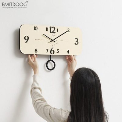 EMITDOOG奶油风钟表简约挂钟客厅2024新款高级感创意时钟家用挂墙