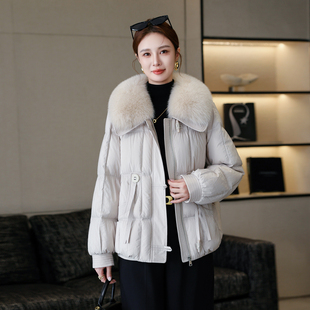 狐狸毛领可拆卸白色羽绒服2025冬季新款休闲宽松加厚海宁皮草短款