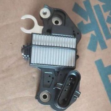 18V22发电机调节器207261奥博--10