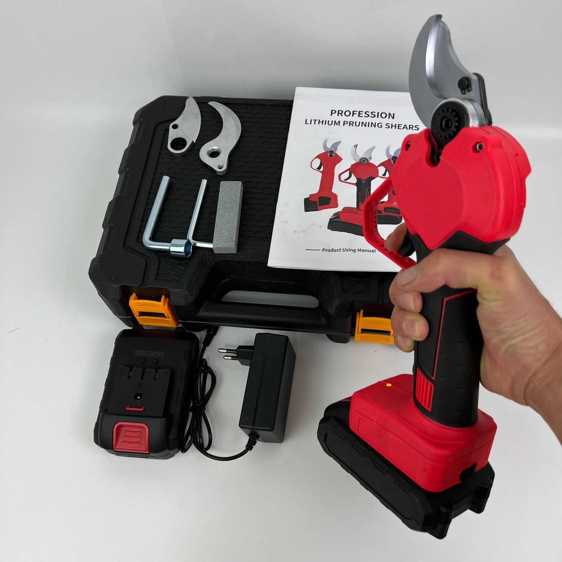 电动修枝剪刀剪果树园林电动剪子锂电充电式粗枝剪修剪树枝电剪子