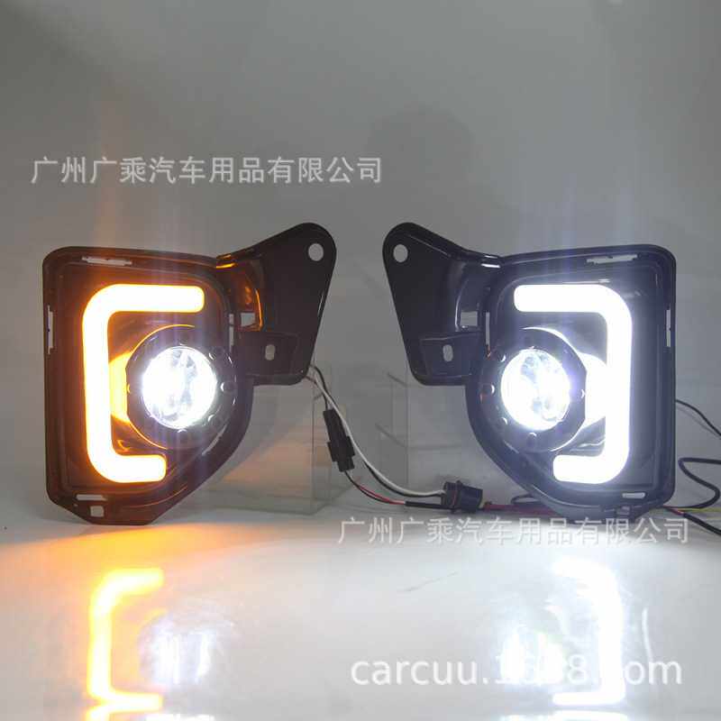 适用Toyota hiace drl 14-16丰田海狮日行灯1