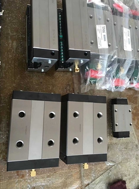 THK直线导轨THK滑块 HSR35M1LR HSR15M1YR? HSR20M1YR HSR25M1YR