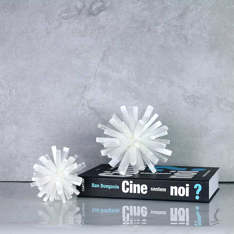 现代简约水晶矿石花球石膏条书压摆件样板间电视柜书房家居装饰品