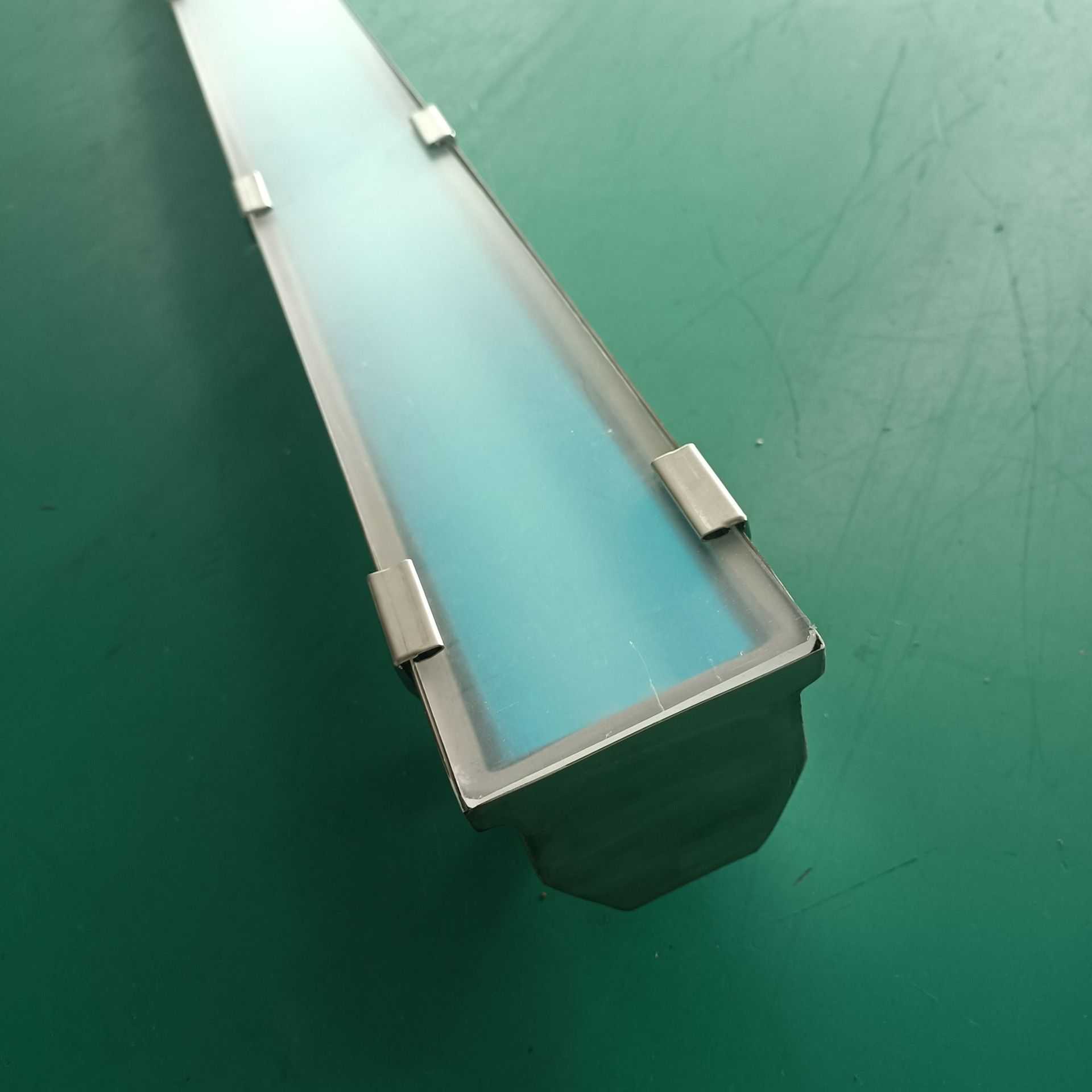 地铁区间LED不锈钢三防灯外壳 无尘车间1.2米单管三防灯 耐高温