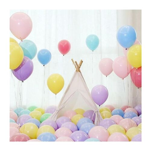 Balloon balloons decorate the scene set the birthday party
