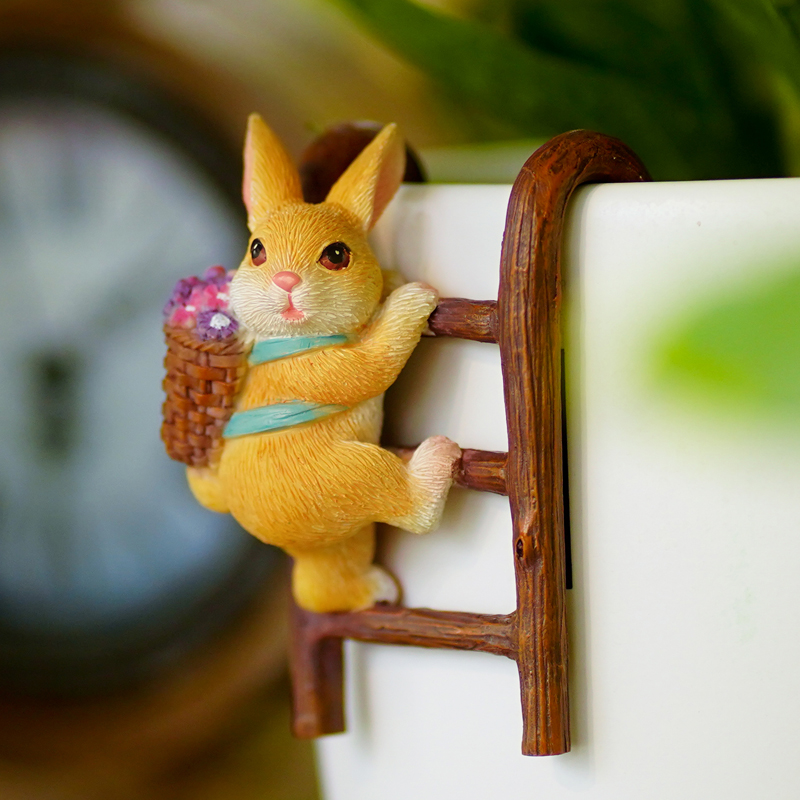 兔子爬梯花盆挂件可爱鱼缸造景挂件阳台花园盆栽S微景观装饰小摆