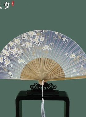 滦达旦戏曲古典舞表演t中国风桃花走纸扇子花古风儿童黑色京剧折