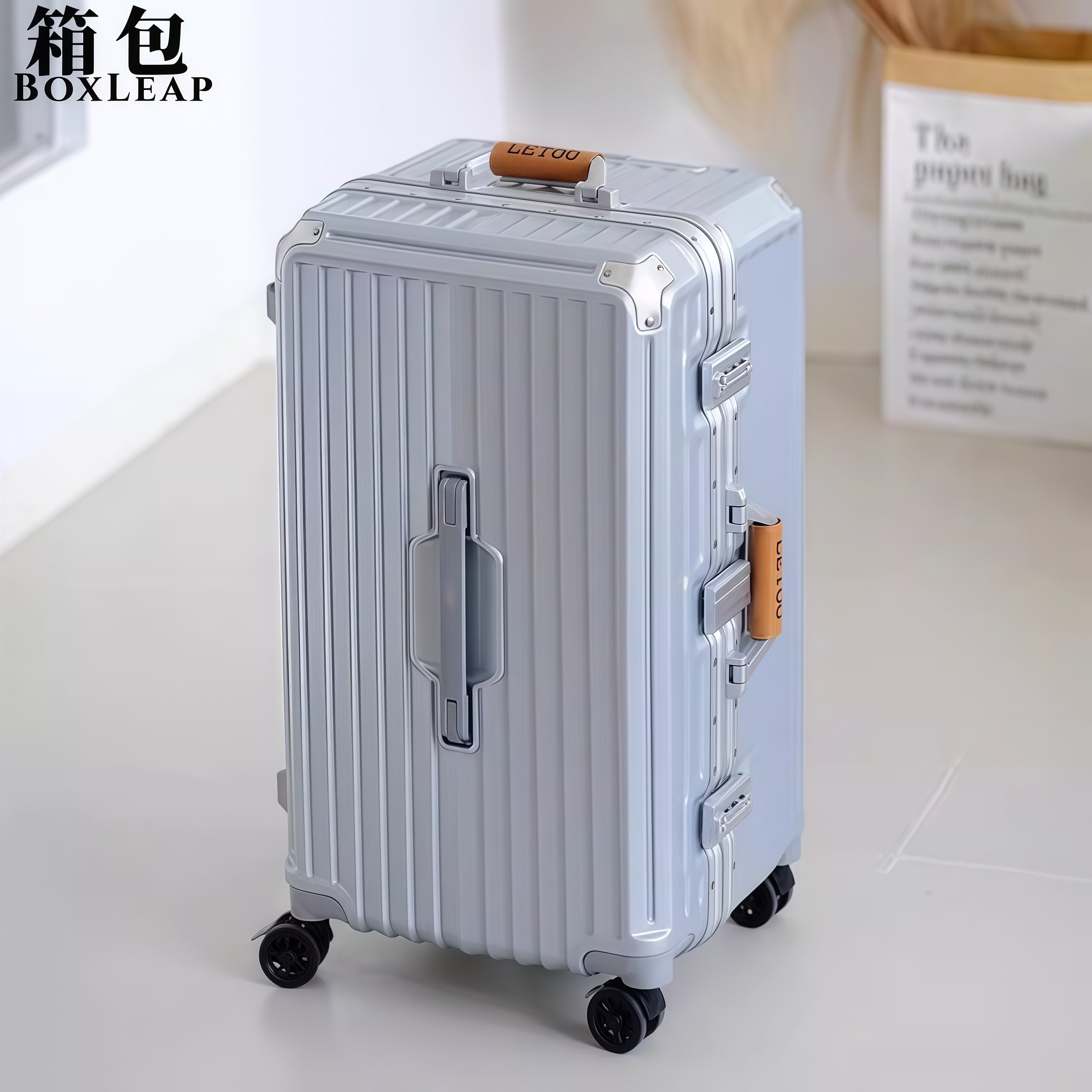 行李箱新款大容量铝框拉杆箱女26寸密码旅行箱高端商务学生可托运,箱包皮具/热销女包/男包,旅行箱,淘宝优惠券,粉丝福利购,淘宝优惠卷