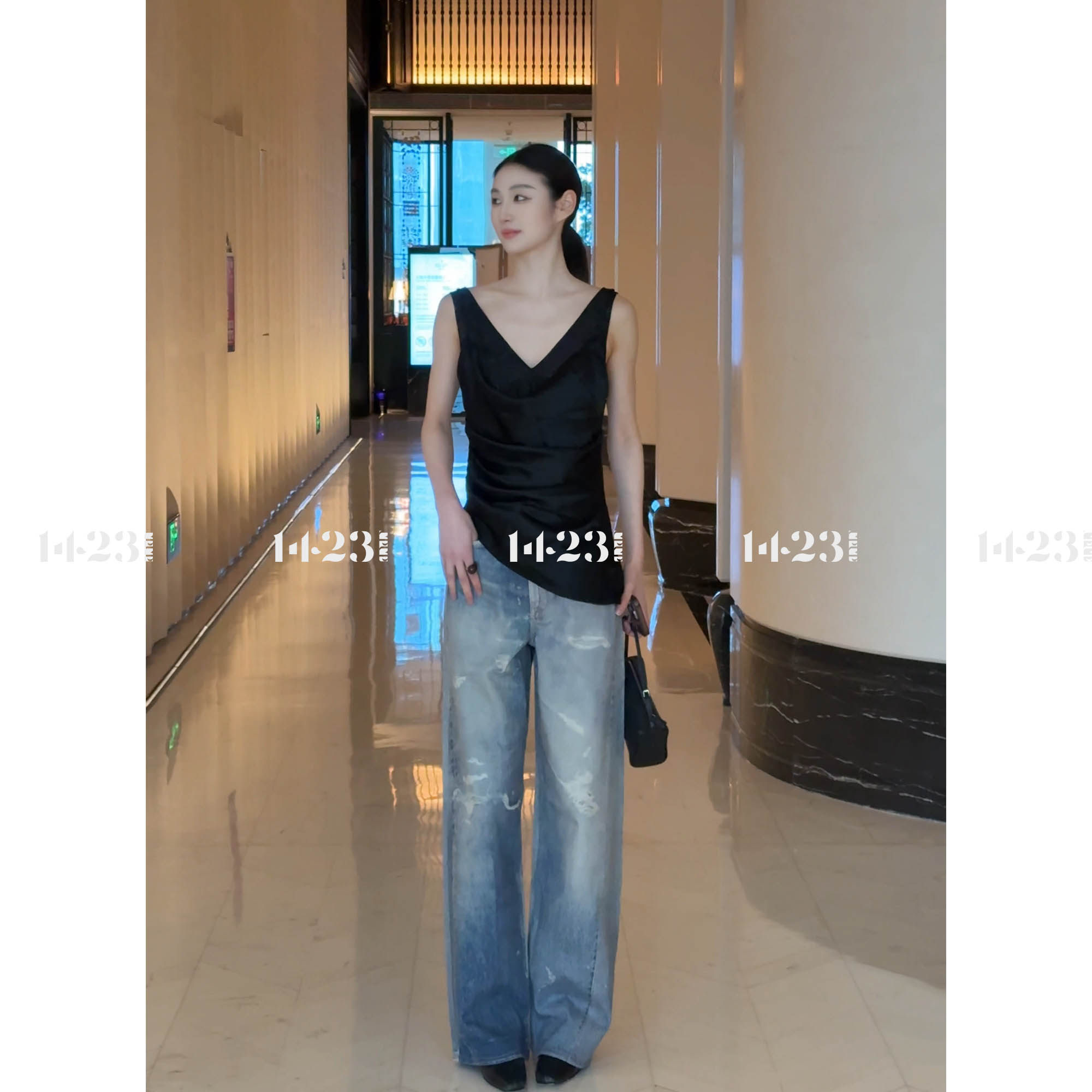 1423【抒写自我】100醋酸柔润舒适细腻网纱拼接显瘦百搭吊带上衣
