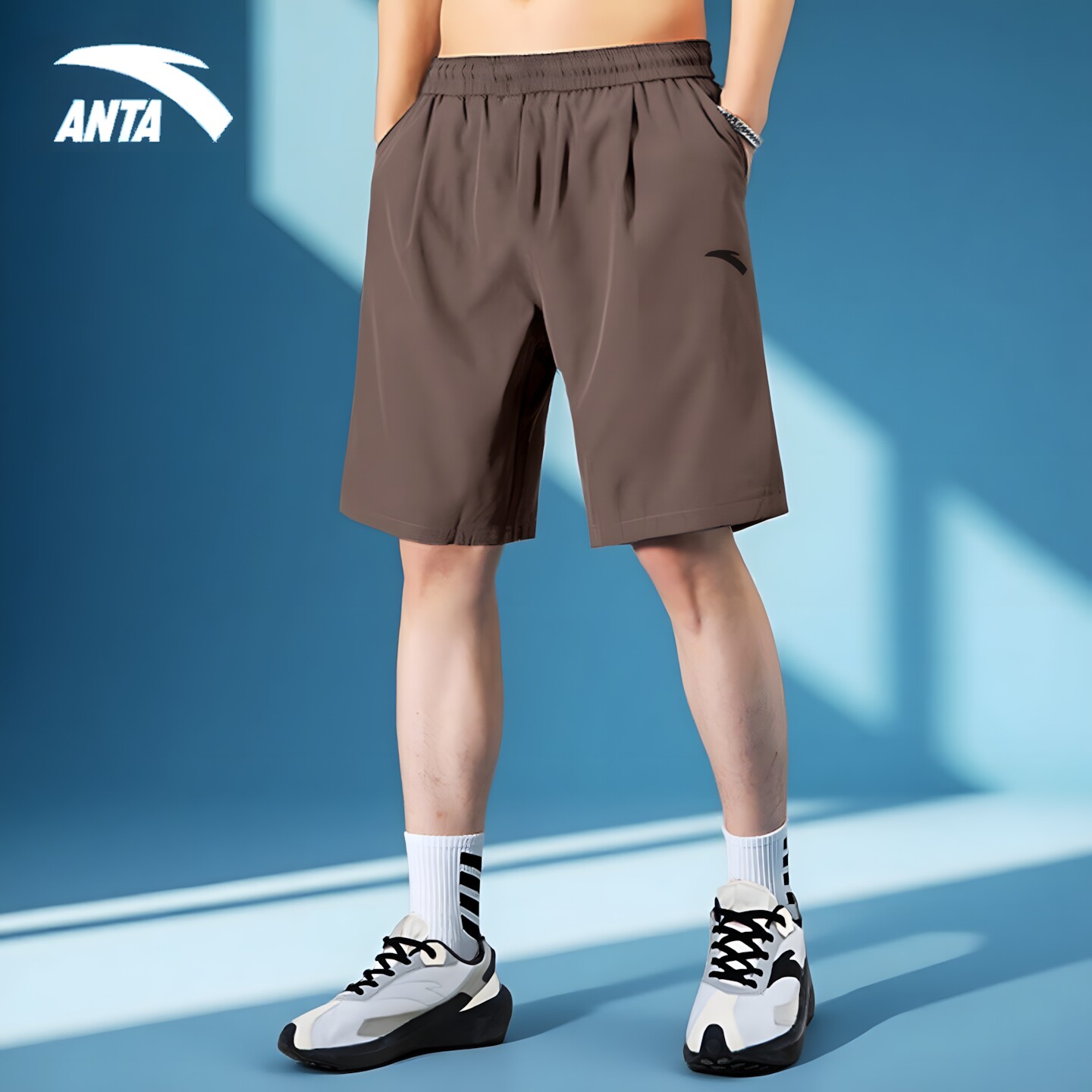 安踏冰丝短裤男款夏季薄款速干宽松外穿五分裤休闲百搭裤子沙滩裤