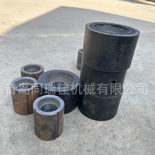 纺织机械配件喂毛斗胶皮帘子套棉箱铸铁帘子套外径120内孔40mm