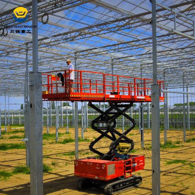 移动履带式高空作业平台自行走大棚用电动液压履带叉剪刀式升降车