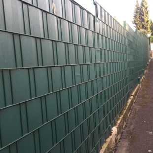 19CM德国围栏布 篱笆墙 些外线围栏可防水绿色PVC夹网布