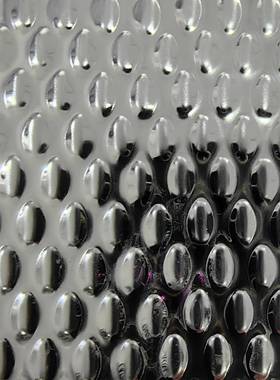 304不锈钢模具油板鱼鳞米粒不锈钢板波纹板 废料滑板EBSP500*1000